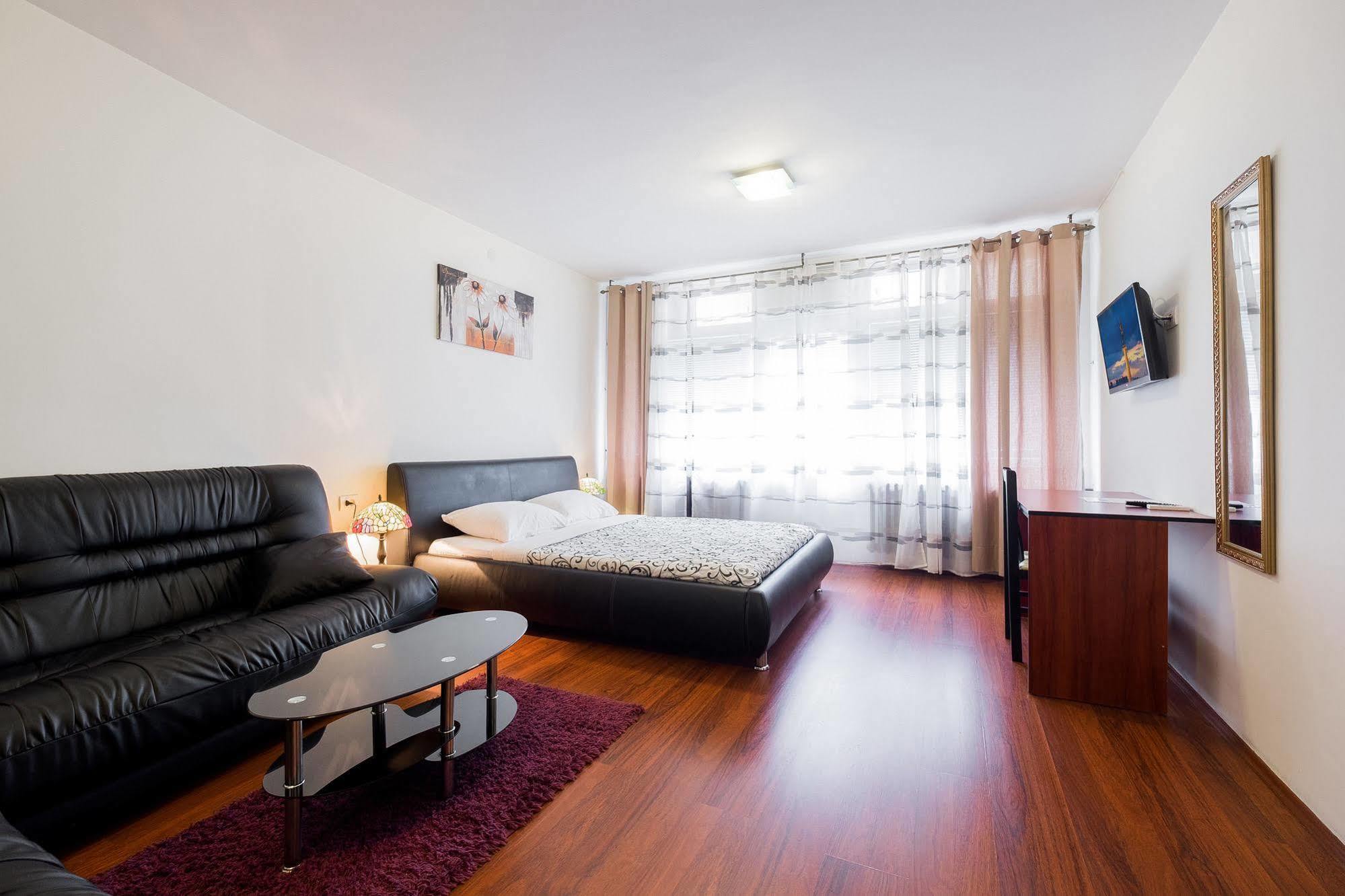 Downtown Apart Hotel Bane Belgrád Kültér fotó
